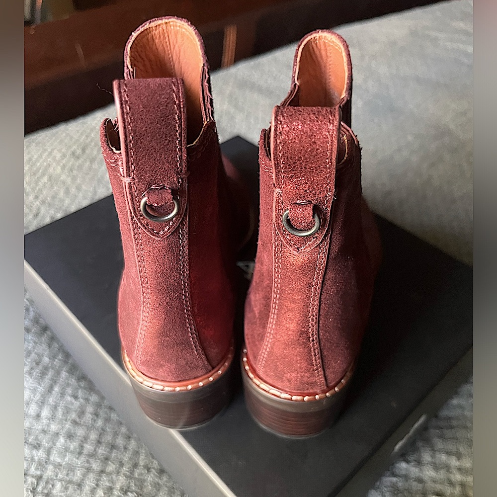Coach Bowery Boots - Picture 3 of 5